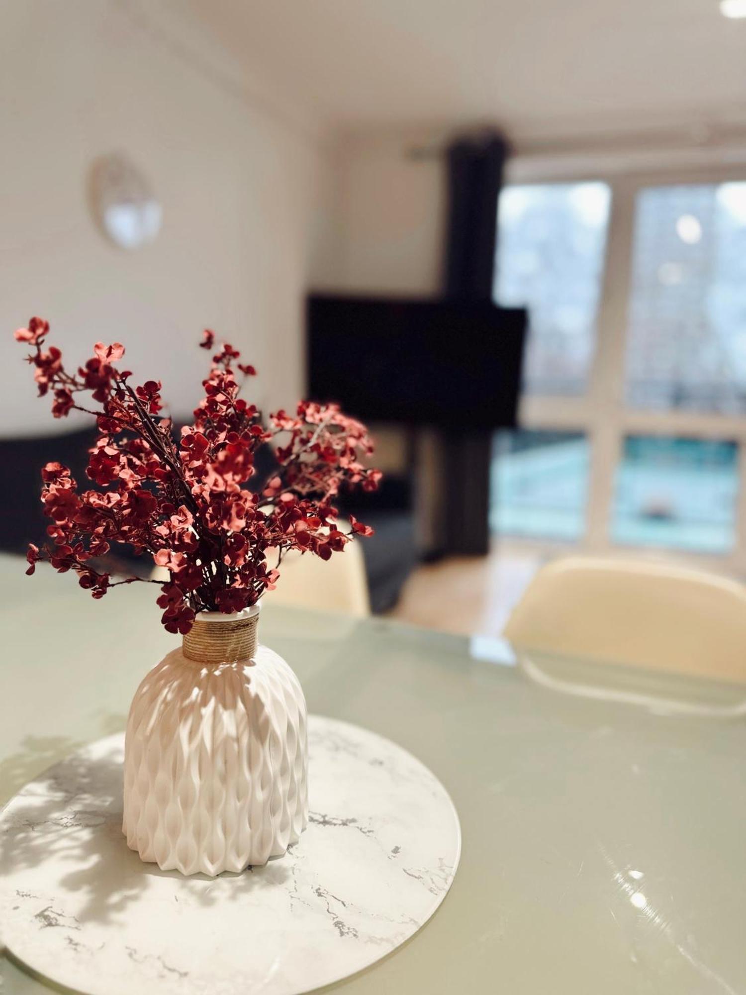 En-Suite Room 5Mins From Tower Bridge London Exterior photo
